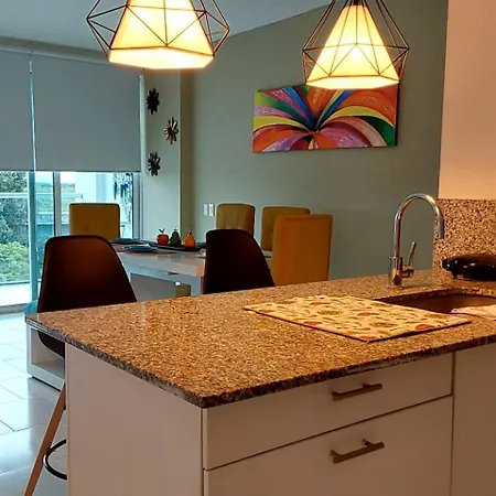 Acogedor Apartamento Primera Linea De Playa Apartamento *